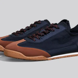 The Urban Ease : Black-Tan